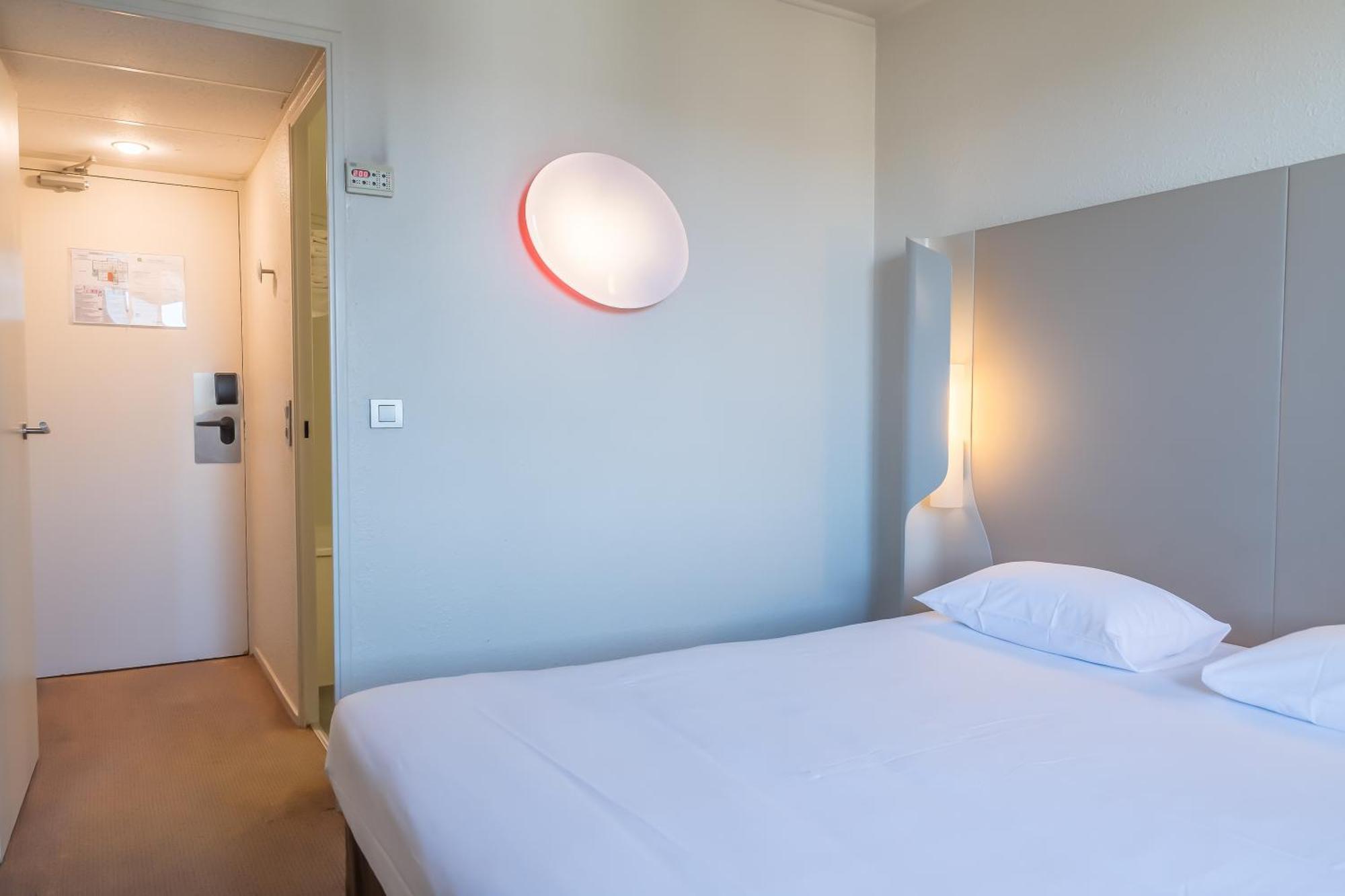 Campanile Nogent-Sur-Marne Hotell Eksteriør bilde